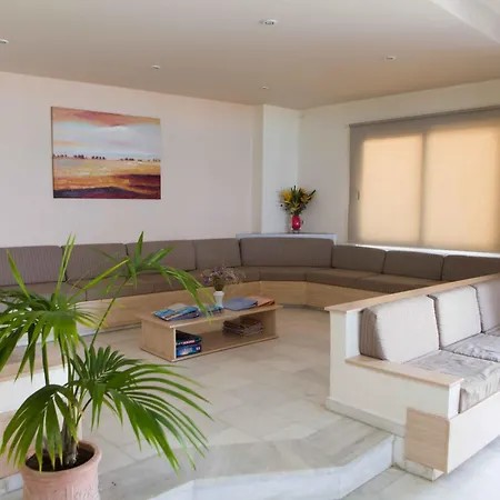 Apartmanhotel Marilyn 4*