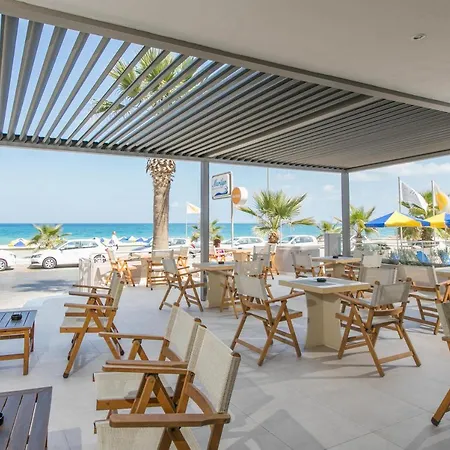 아파트호텔 Marilyn 4*